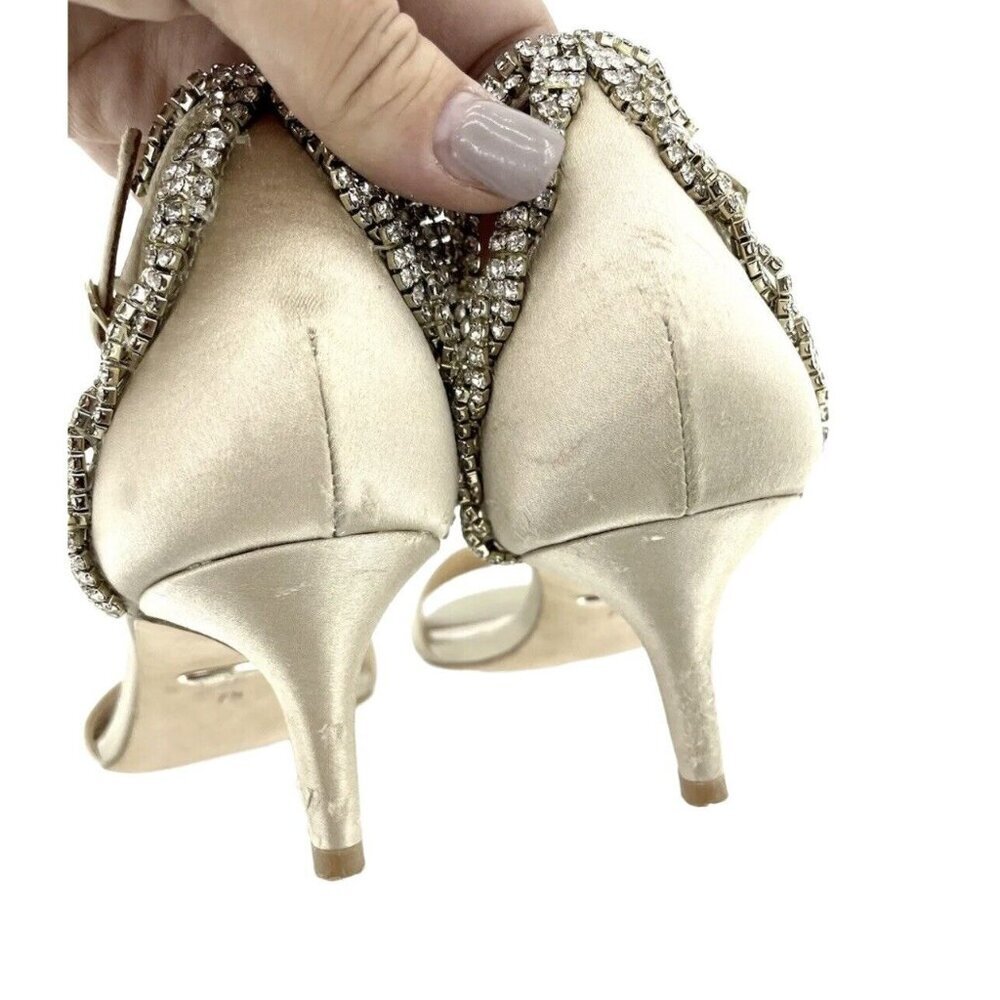 Badgley Mischka Yareli Beige Satin Kitten Heel Rhinestone Sandals SZ 7.5 - Picture 6 of 12
